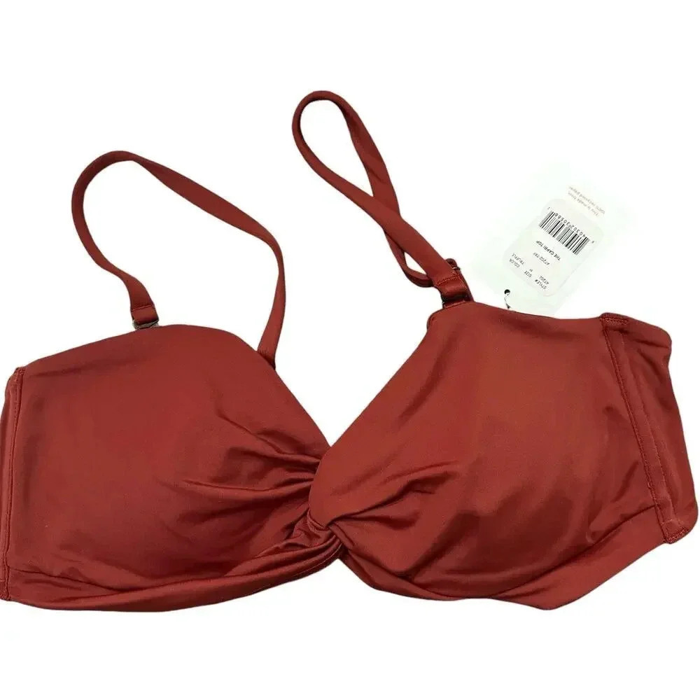 Andie Swim NWT’s The Capri top with adjustable/ removable straps. Size medium